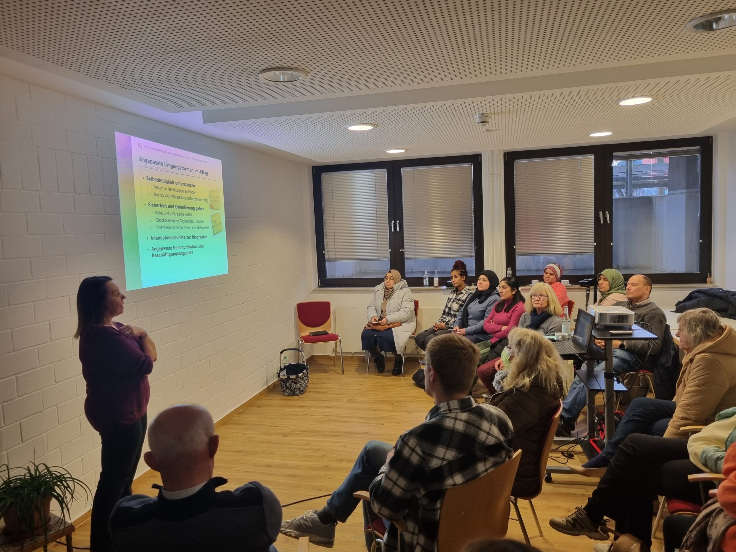 Mehr über den Artikel erfahren Schulung der Bürgerhelfer mit Dr. Anne Wächtershäuser