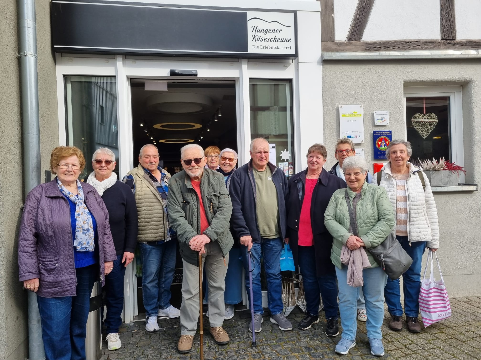 Du betrachtest gerade Rückblick: Bürgerhilfe on Tour – Ausflug zur Hungener Käsescheune